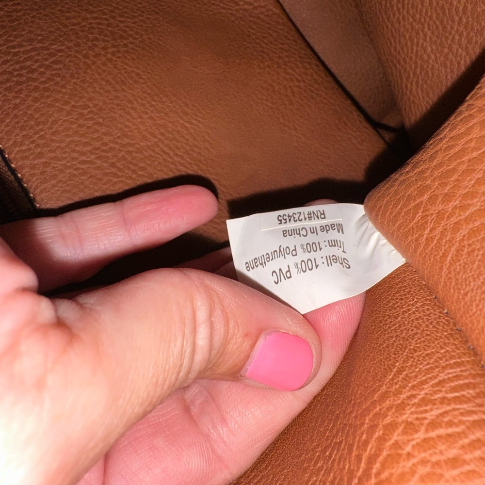 MAKE AN OFFER! 🍁 Lord and Taylor two tone tote - Picture 10 of 10